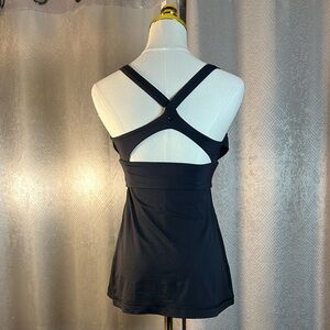 Lululemon Athletica wrap it up Cross-Back Tank size6                      ordrA3